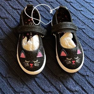 NWT Adorable  cat detail Mary Janes toddler size 7